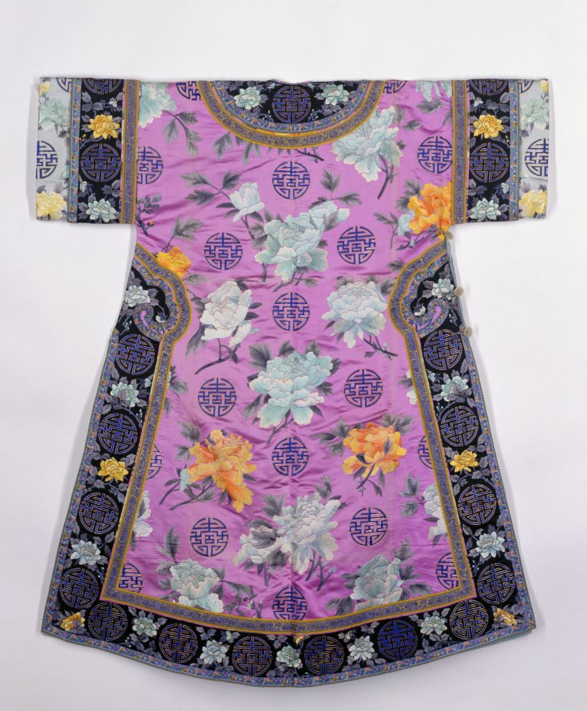 图片[2]-Lotus Colored Satin Embroidered Peony Tuan Shou Pattern ‘0611’ Clothes-China Archive